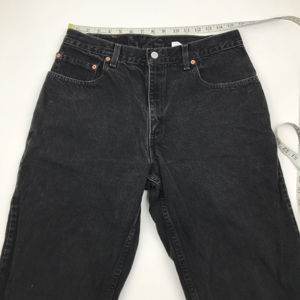 Vintage Levi’s 560 High Waist wedgie fit Jeans - Picture 2 of 8